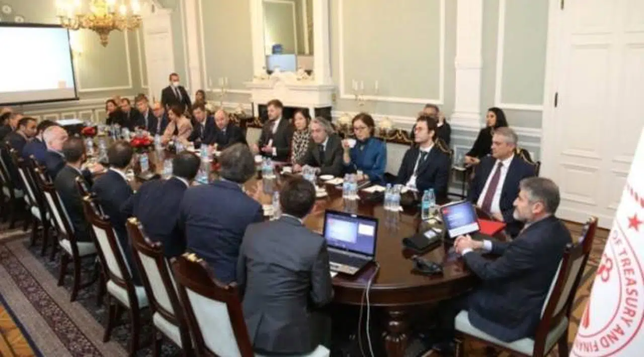 Yurtdışı basınının gözünden Nebati’nin Londra toplantıları