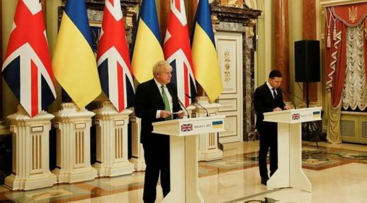 Zelenskiy: Boris Johnson ile Rusya’yı kontrolde tutmanın yollarını konuştuk