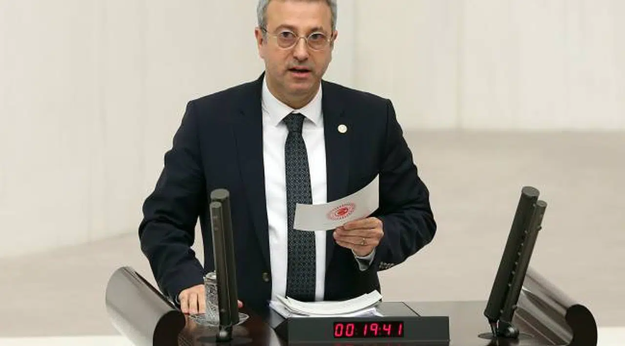 Bakanlık CHP'nin sığınmacı öğrenci sayısın yanıtladı