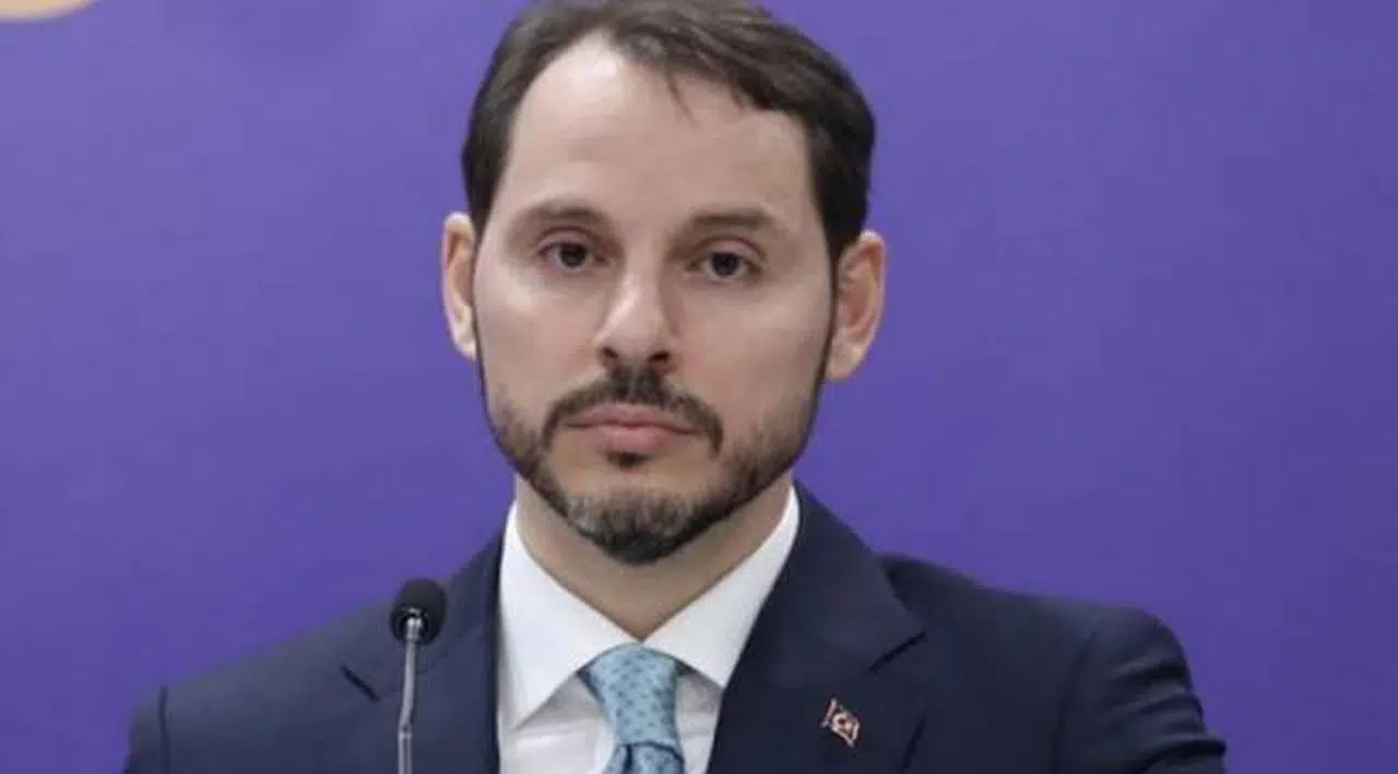 Berat Albayrak yine AKP içini hedef aldı