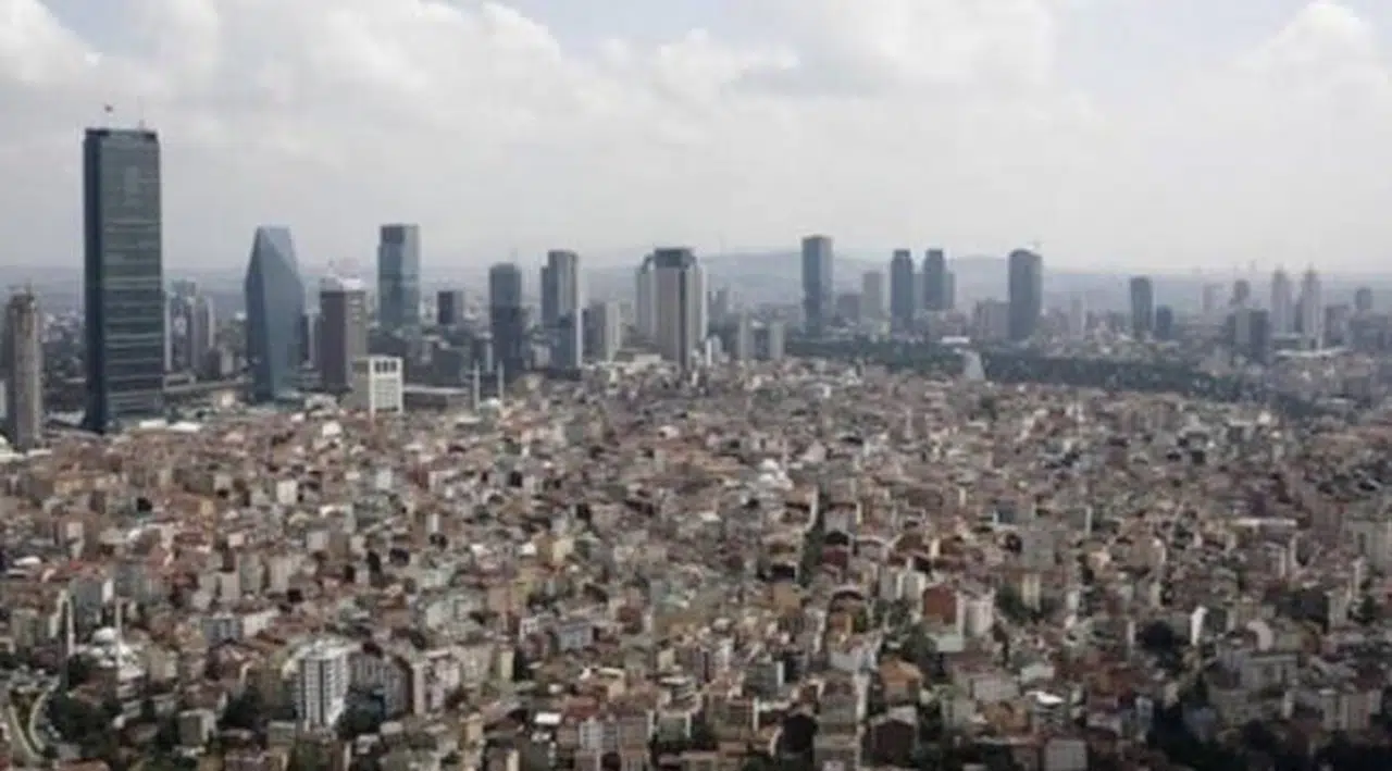 İstanbul ilk kez göç verdi