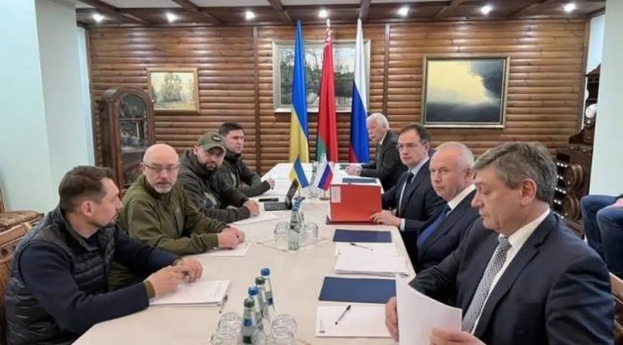 Rusya-Ukrayna arasında 3. tur müzakere görüşmeleri sona erdi