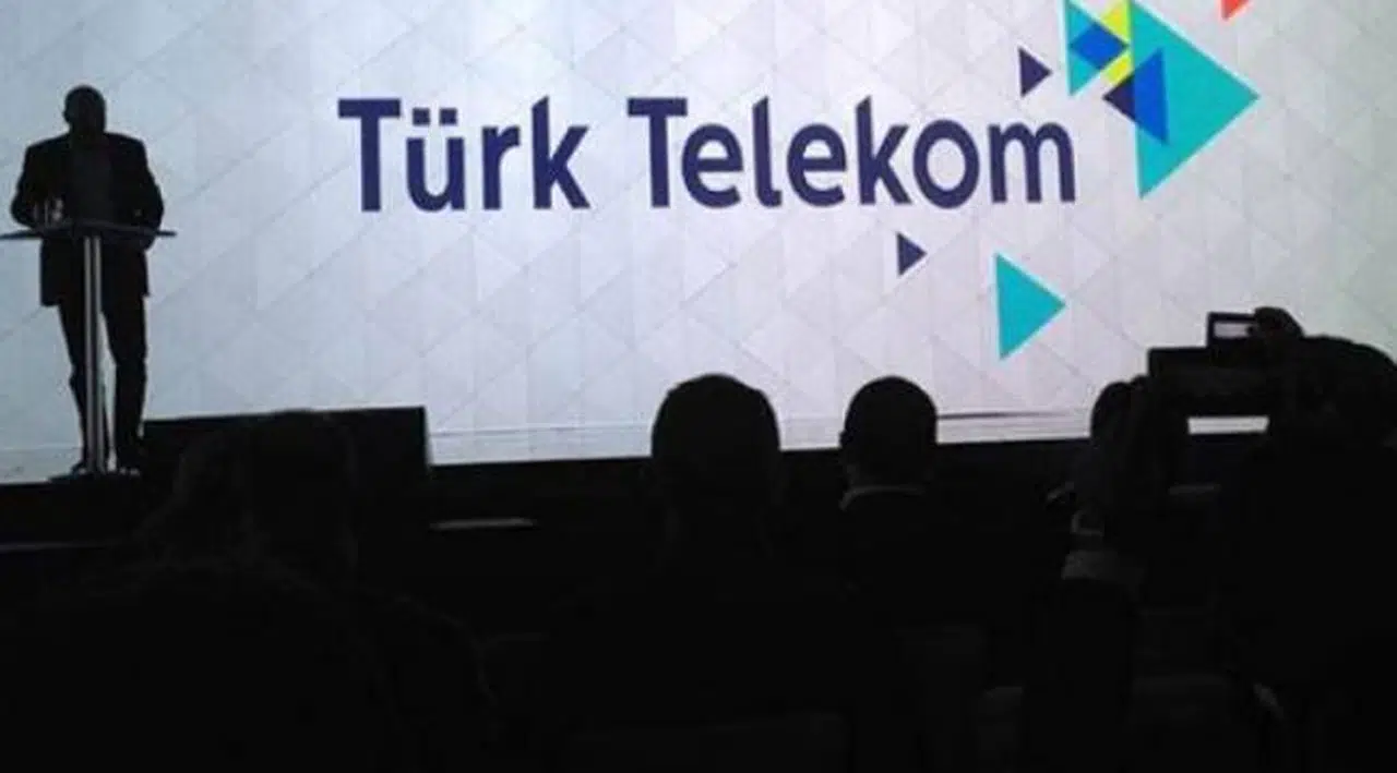 Varlık Fonu tepkisi: 'Hortumladıkları millete yük oldu'