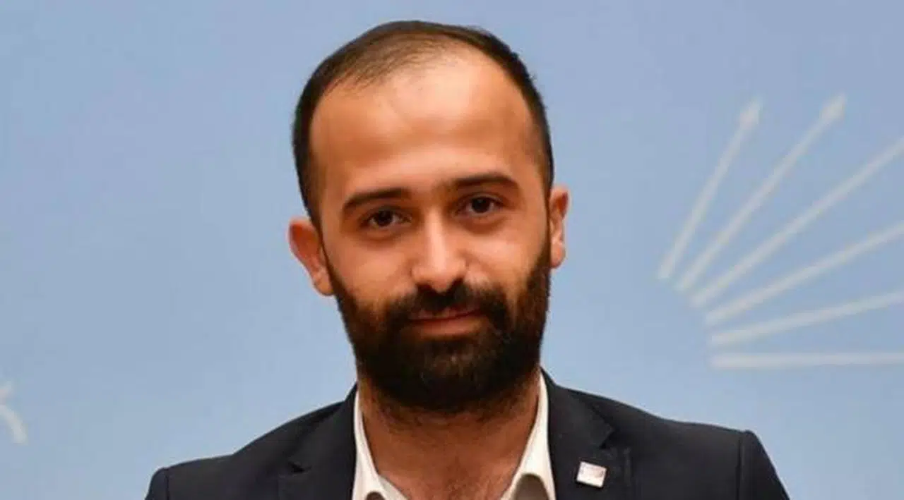 CHP Gençlik Kolları MYK üyesi tutuklandı, görevden alındı