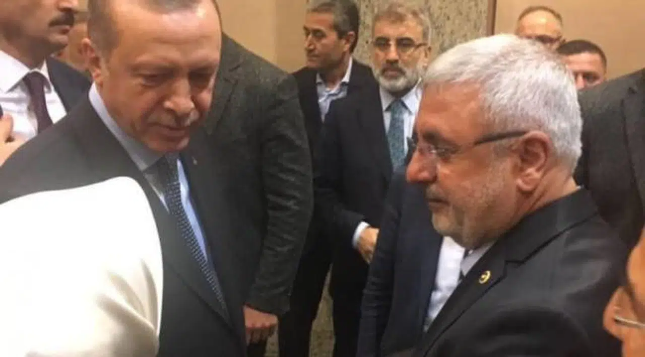 Eski AKP'li vekil uyardı, partide tasfiye istedi: 'Acilen gözden geçirilmeli'