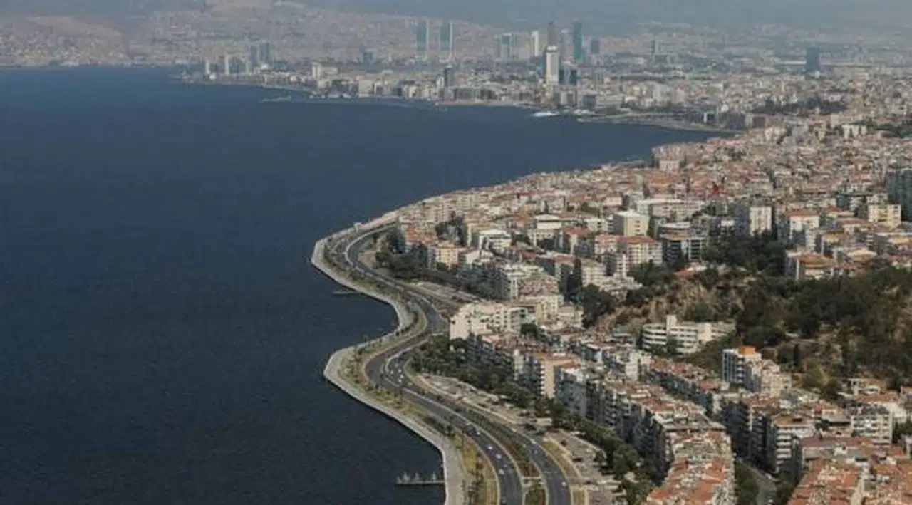 İzmir'de ulaşım ve suya yeni zam
