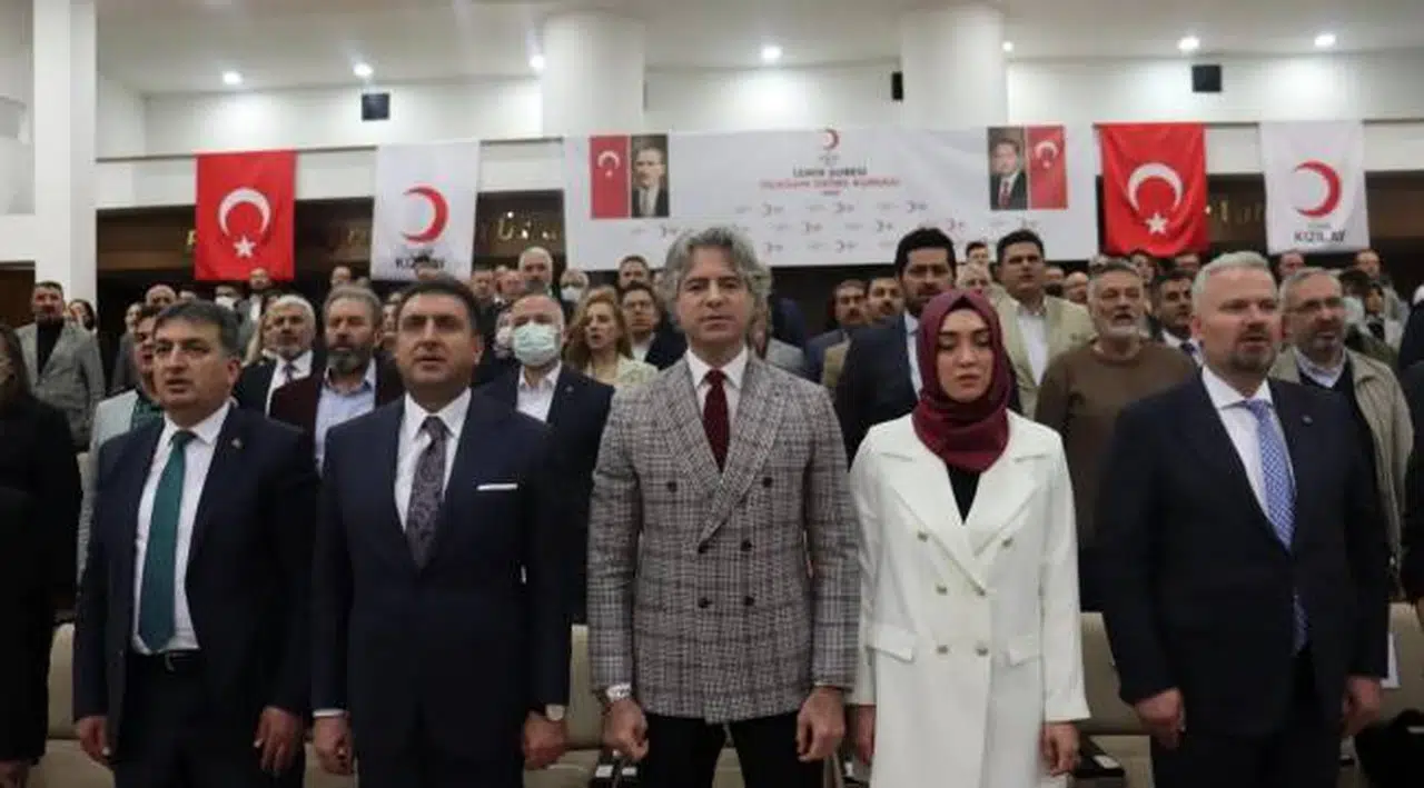 Kızılay İzmir’de Baykalmış güven tazeledi