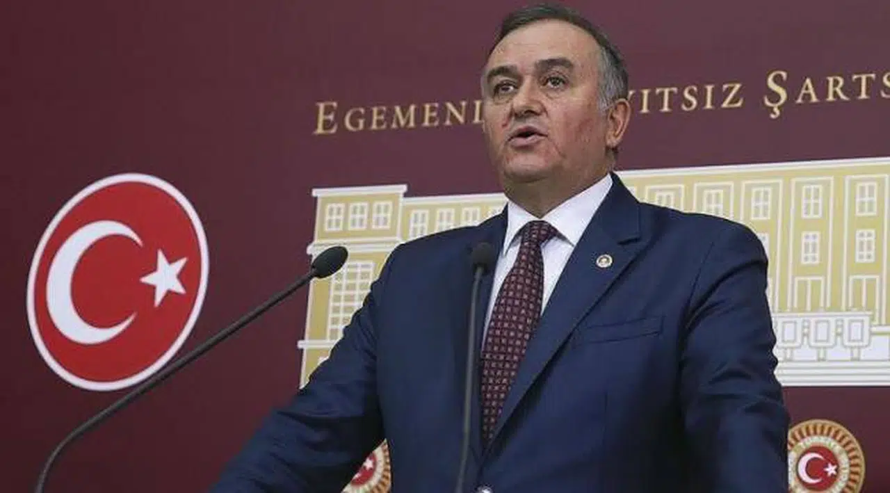 MHP'li Akçay: Eski sisteme dönme arzusu siyasi gericiliktir