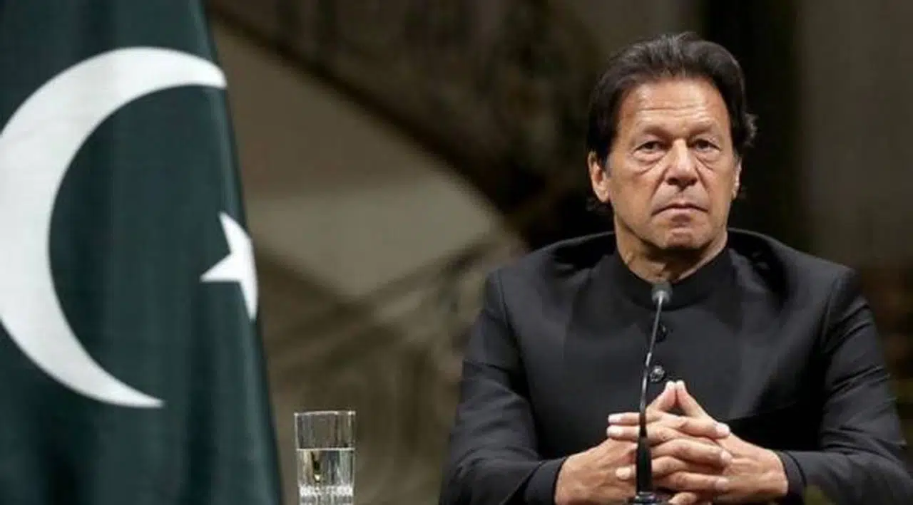 Pakistan'da meclis feshedildi