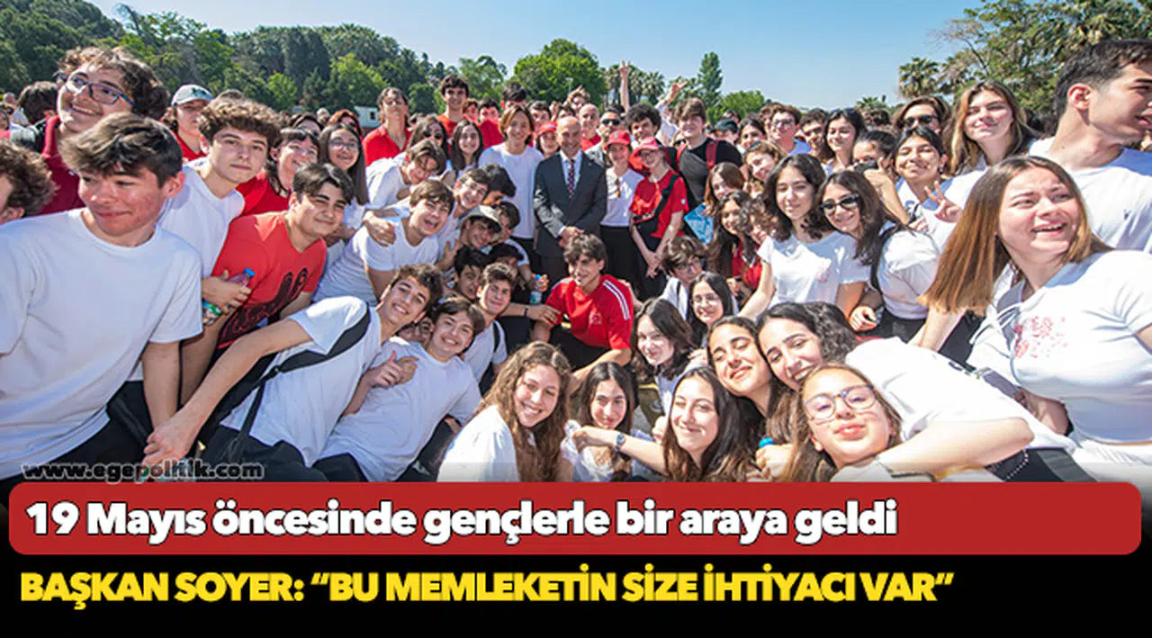 19 Mayıs öncesinde gençlerle bir araya geldi