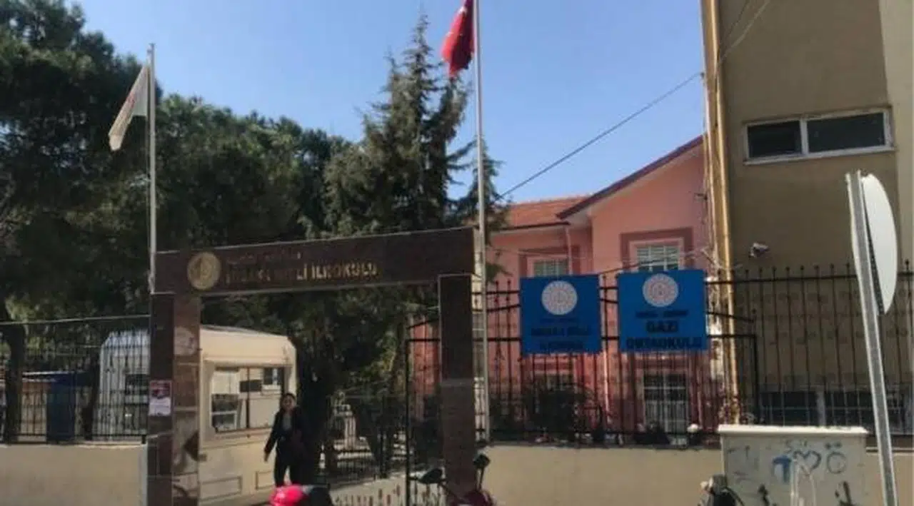 38 öğrenci gıda zehirlenmesi şüphesiyle hastaneye kaldırıldı