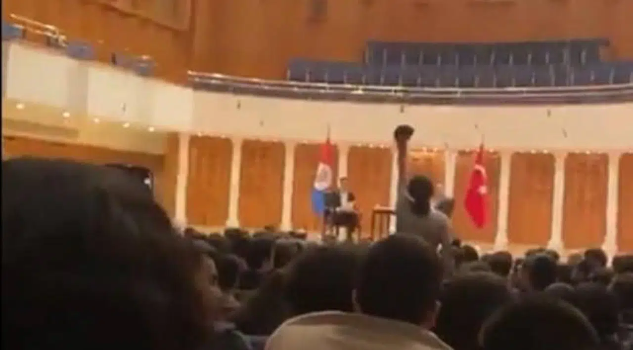 Bilkent'te Ümit Özdağ'a protesto