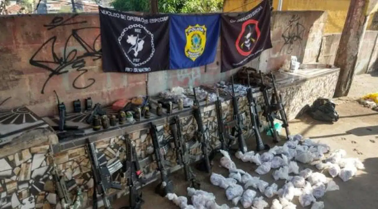 Brezilya'da uyuşturucu çetesine yönelik operasyon: 21 ölü