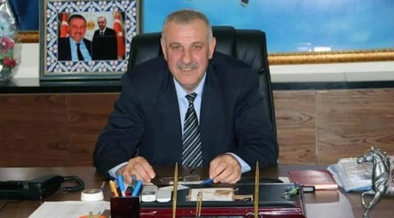 Gazetecileri tehdit eden AKP'li başkana 4 taksit imkanıyla 1380 liralık para cezası