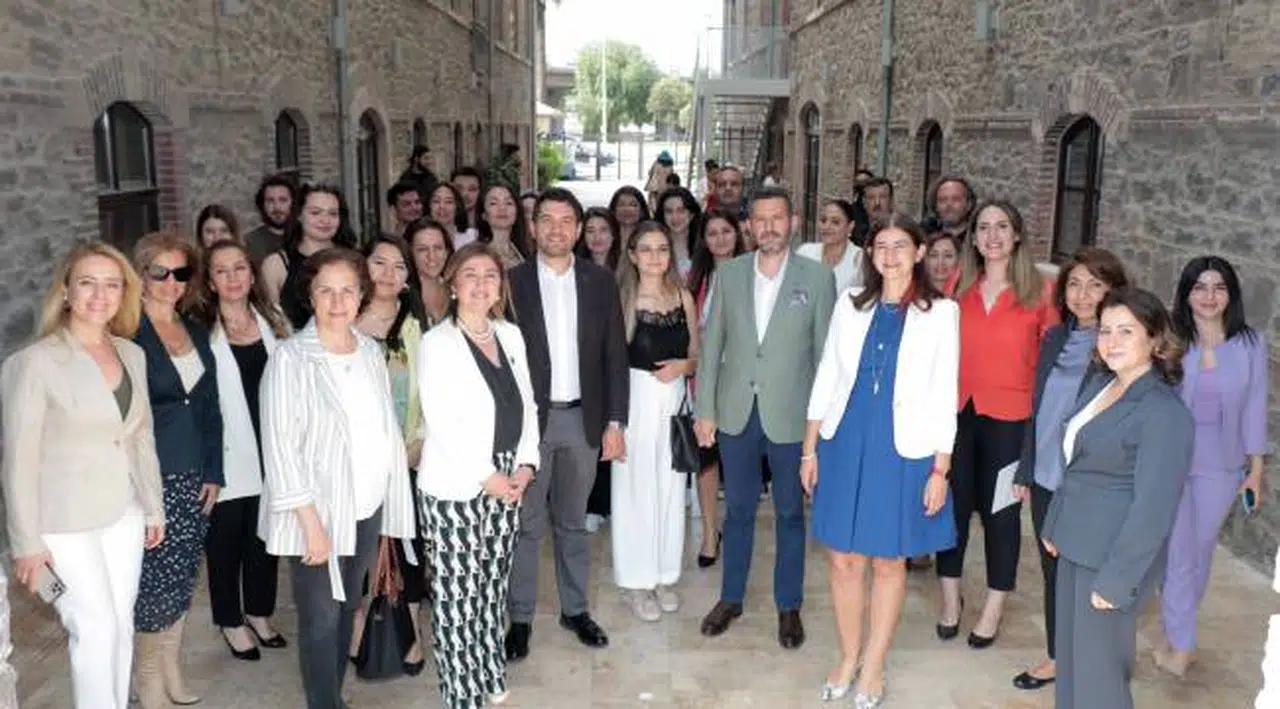 Genç İZİKAD, İş dünyası ile buluştu