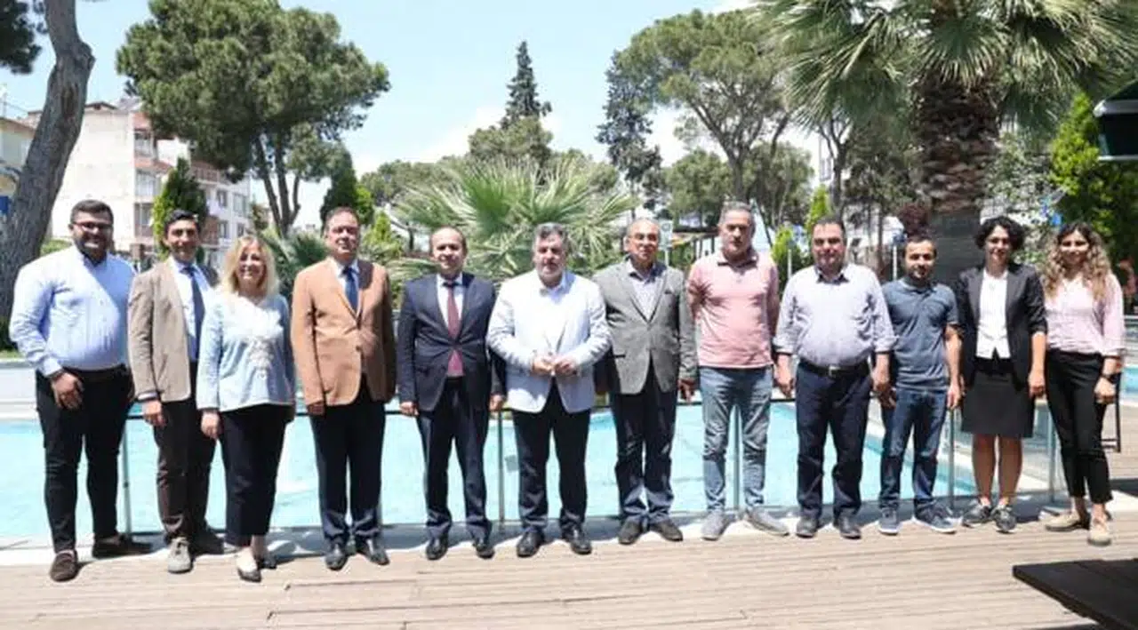 KINIK'TA TIBBİ AROMATİK BİTKİLER İHTİSAS OSB ÇALIŞMALARI İÇİN BİR ARAYA GELİNDİ