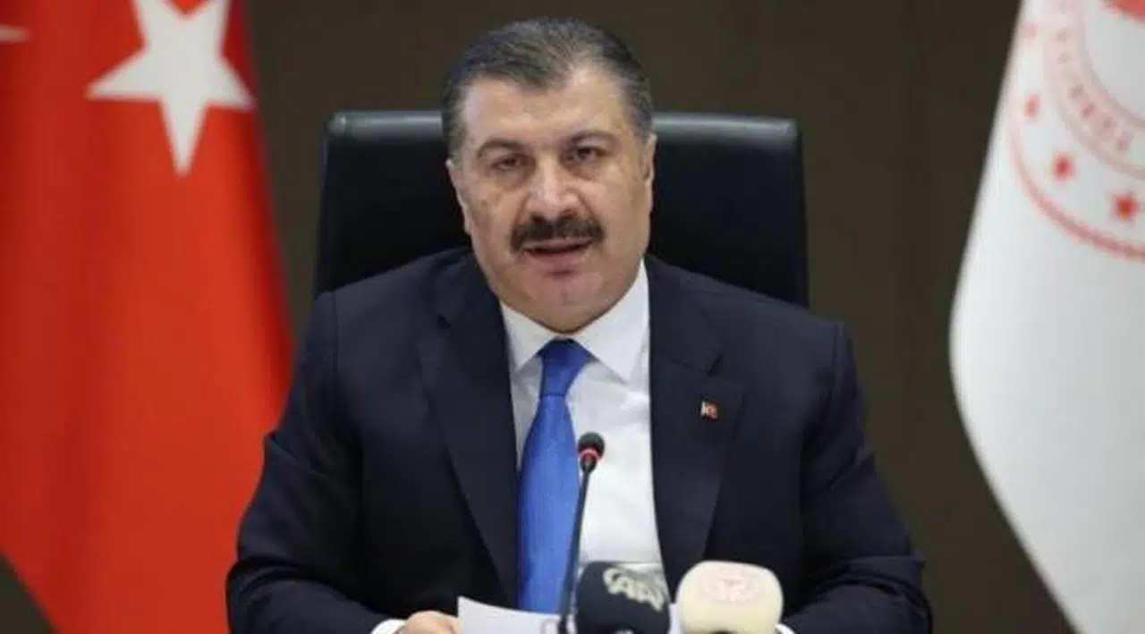 Koca'dan sağlık çalışanlarına: 'Sonuç çok yakın'
