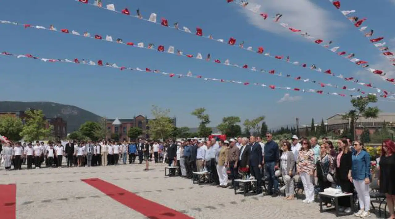 KOSBİFEST’te öğrenciler bilimsel projelerini sergiledi