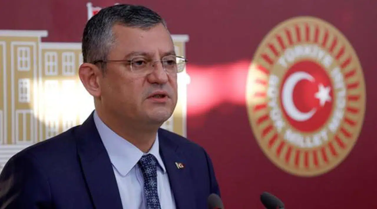 Özel'den 'dangalaklar' diyen Turan'a yanıt: İyice zıvanadan çıktılar