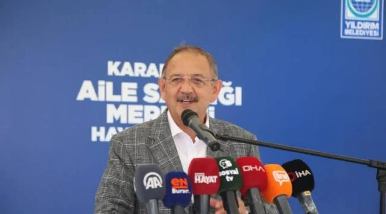 Özhaseki: Kasaba idare edemeyecek adamlar cumhurbaşkanı adayıyım diye geziyor