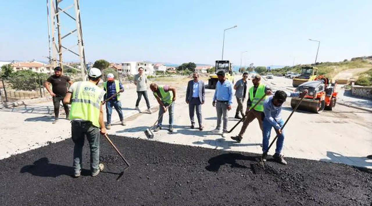 Urla’nın sokakları caddeleri ve sahilleri yaza hazırlanıyor