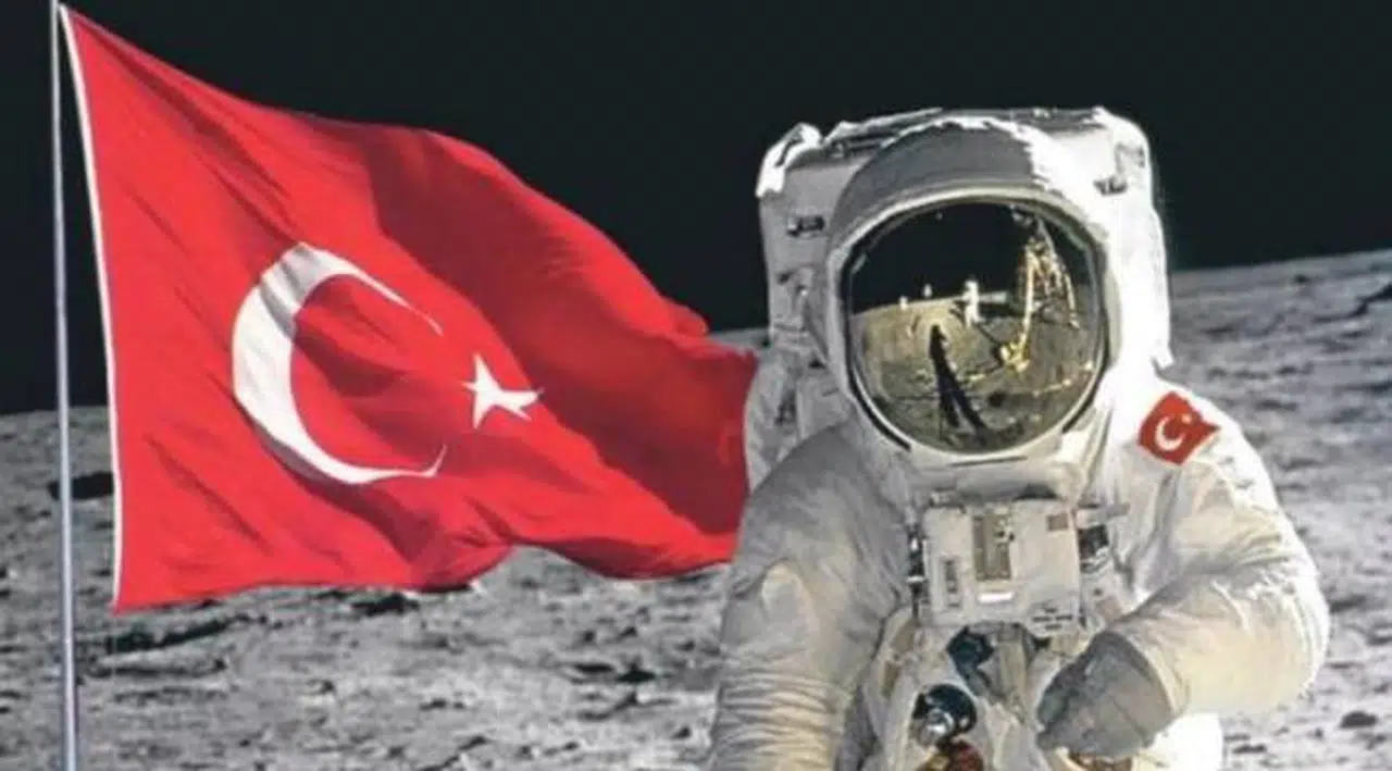 Uzaya gitmek isteyenlerin sayısını Bakan açıkladı