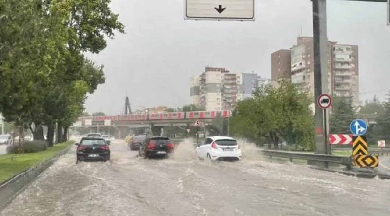 Meteoroloji 13 ili sarı kodla uyardı: Yağmur bekleniyor