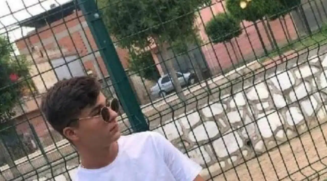 Babası balık avlamak için suya elektrik verince 14 yaşındaki çocuk hayatını kaybetti