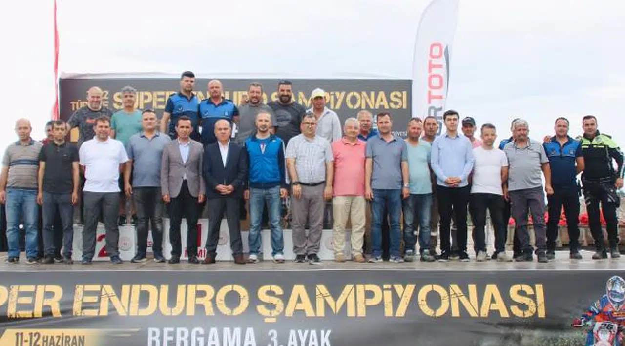 Bergama'daki yarışlar nefes kesti