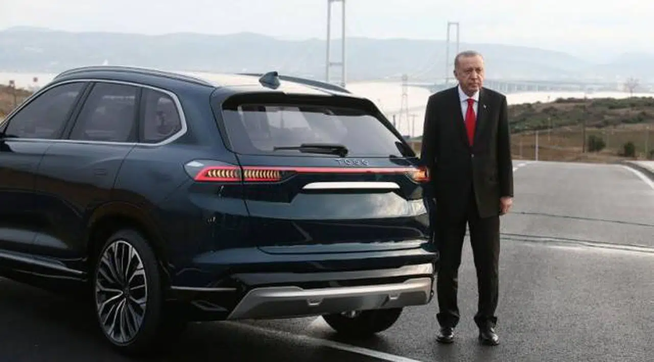 Erdoğan: Yıl sonuna kadar TOGG'u üretim bandından indireceğiz