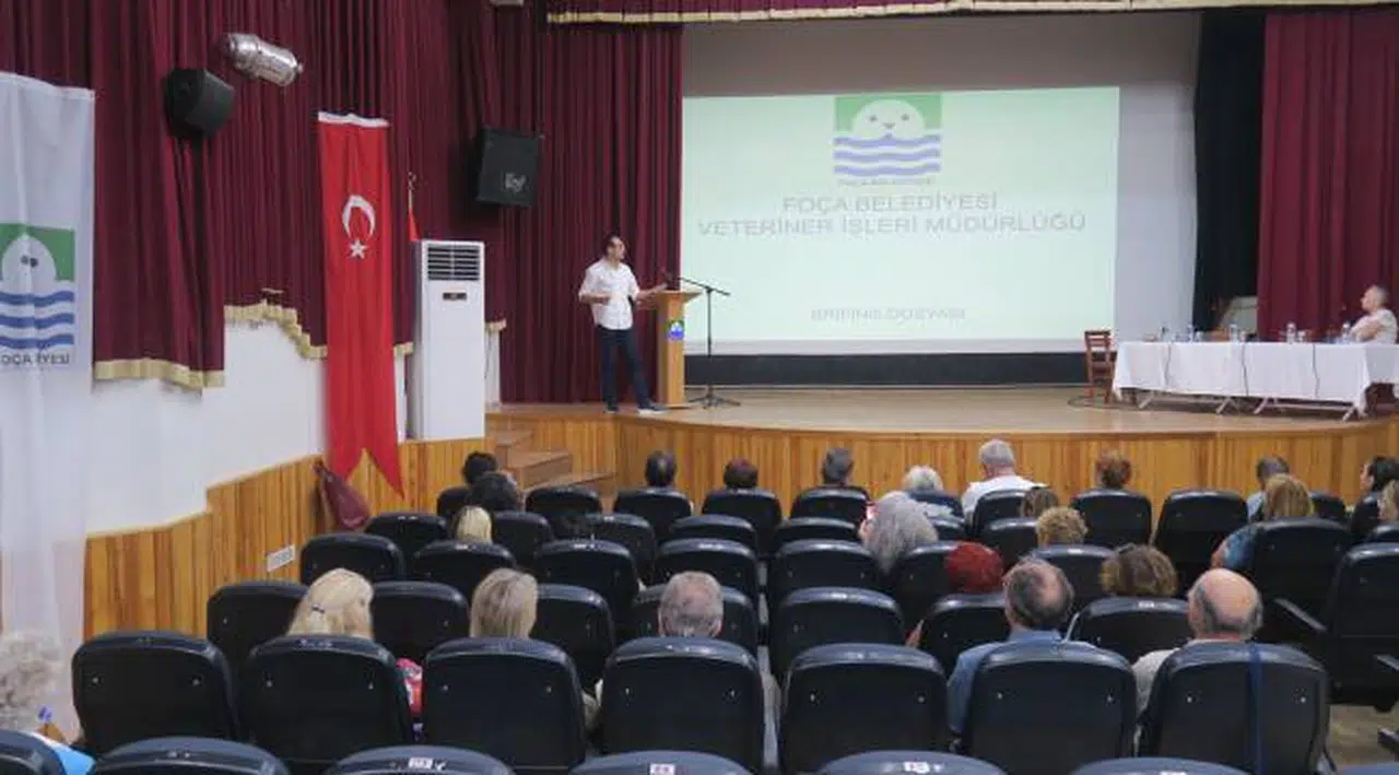 FOÇA’DA ‘‘BİRLİKTE YAŞAM’’ PANELİ