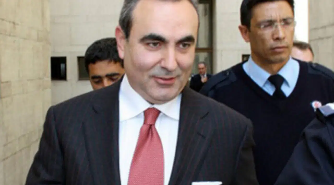Gözaltına alınan Erol Evcil'in evinden servet çıktı