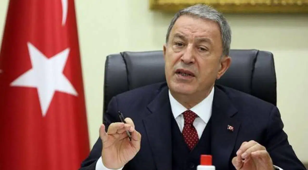 Hulusi Akar'dan 'Suriye’nin kuzeyine operasyon' mesajı