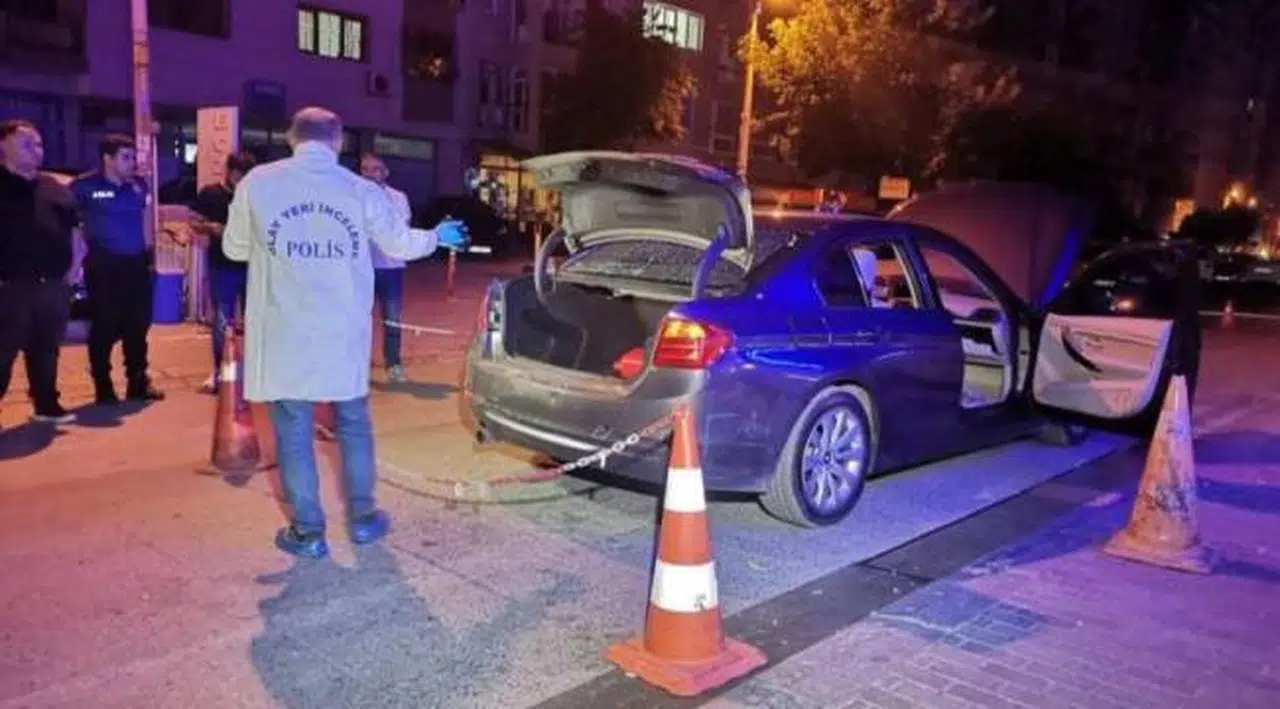 İzmir’de silahlı çatışma: Biri polis iki kişi yaralı, çok sayıda gözaltı var