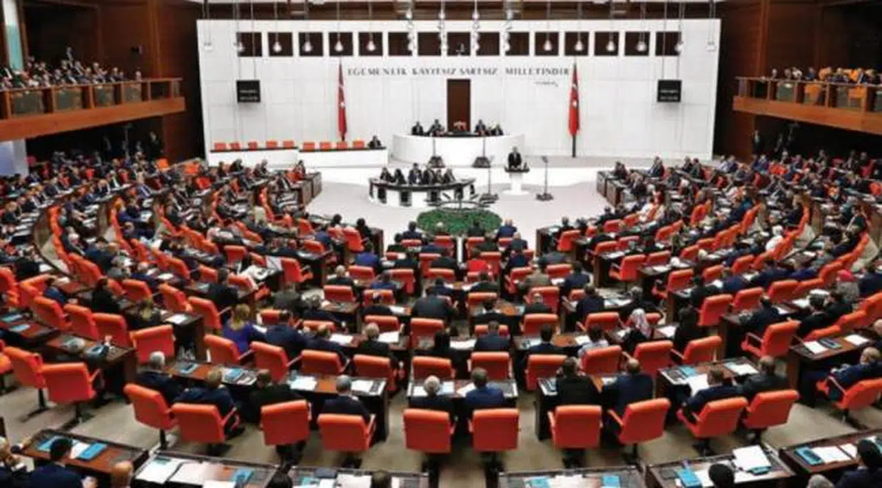 Yeni kanun teklifi TBMM'de: Genelkurmay Başkanı'nın yaş haddi 72'ye kadar çıkabilecek