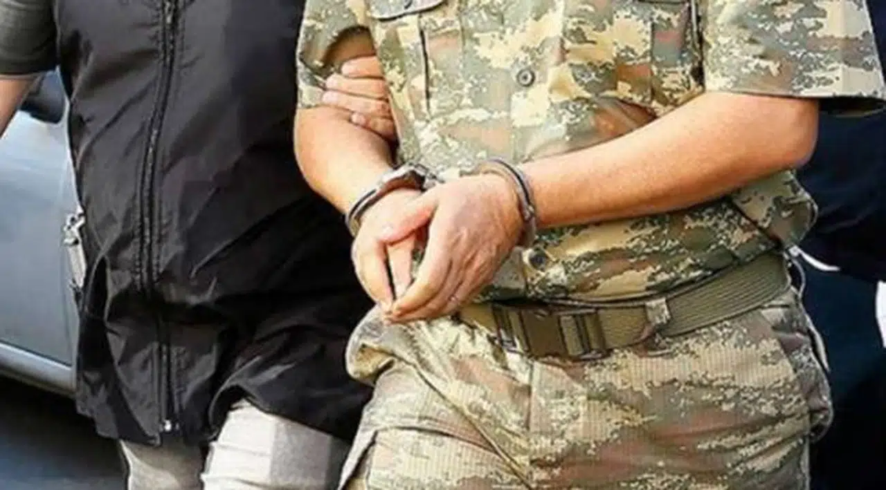 18 ilde 35 gözaltı kararı: 1 binbaşı ve 1 yüzbaşı da gözaltına alındı