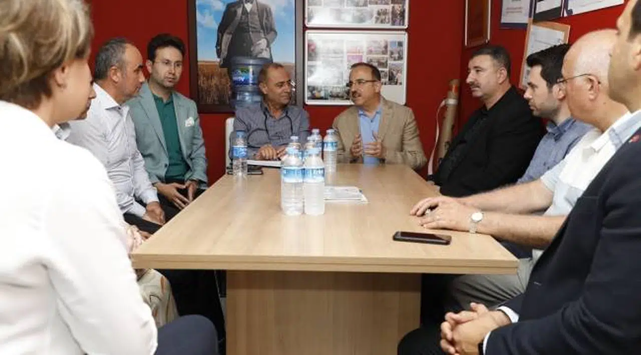 Başkan Sürekli’den oda ve derneklere gönül seferberliği ziyareti  “Çözüm üretmede her zaman yanınızdayız”