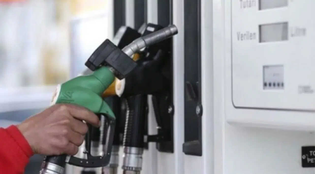 Benzine indirim geldi