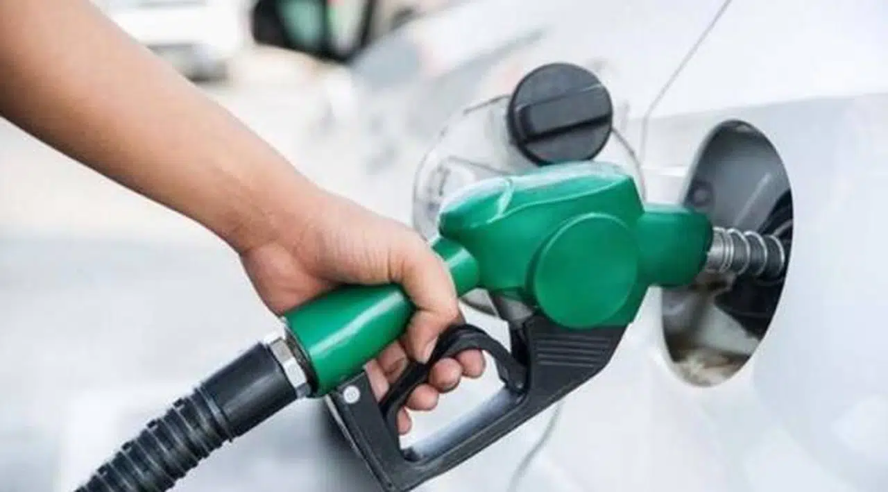 Benzine indirim geliyor