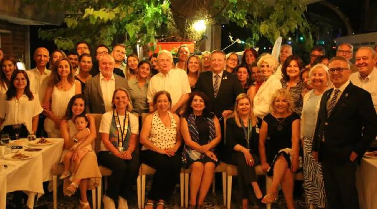 Dokuz Eylül Rotary Kulübü'nde Nilgün Tiyanşan dönemi başladı