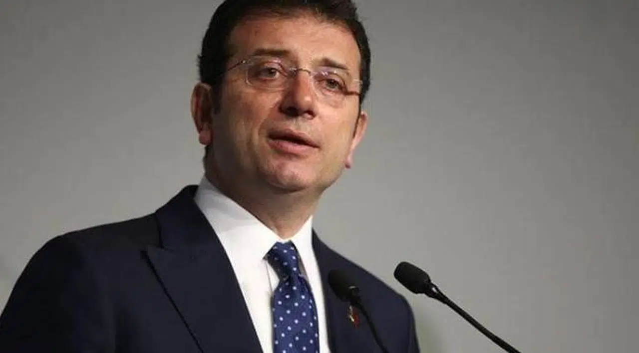 Ekrem İmamoğlu'ndan 'sel' ve 'tatil' paylaşımı: Ailemle il dışındaydım. Sabaha karşı 03.30'dan itibaren...