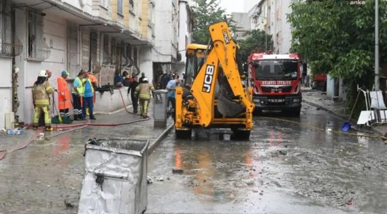 Esenyurt Belediye Başkanı'dan 'sel' açıklaması: 'Geçmişte yapılan yanlışlar yüzünden'
