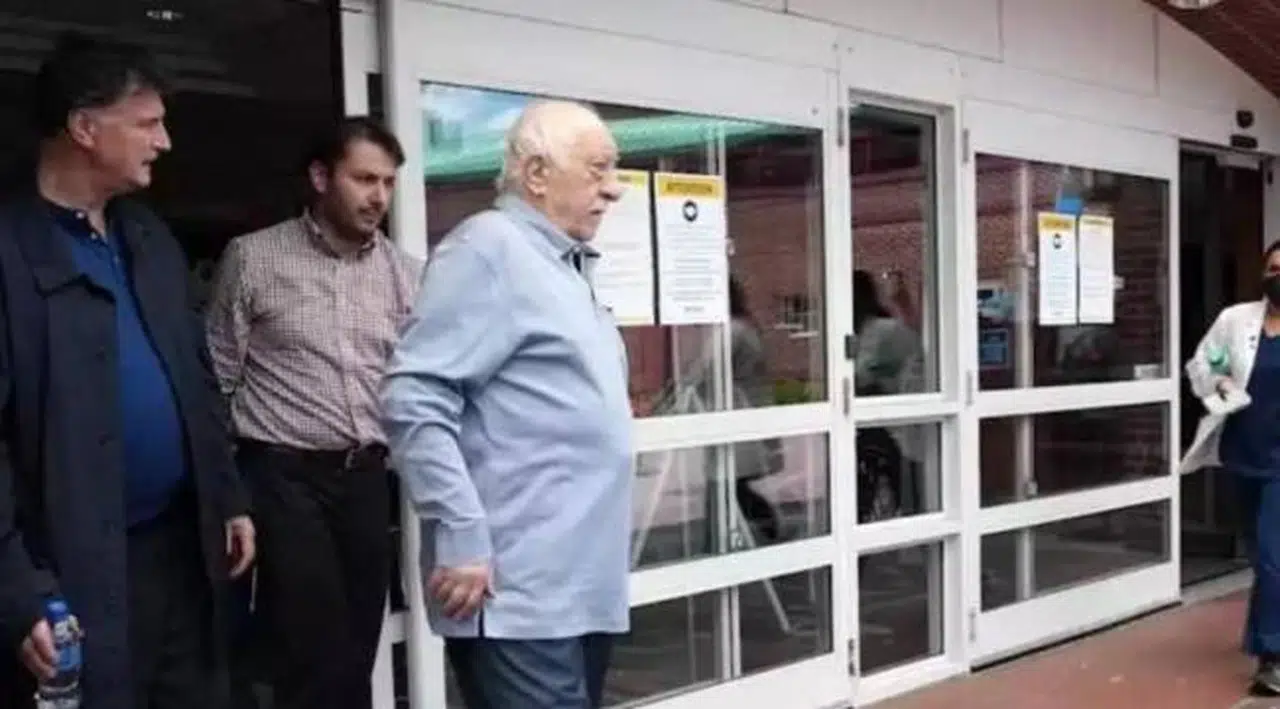 Fethullah Gülen'in hastaneden çıkış görüntüleri paylaşıldı