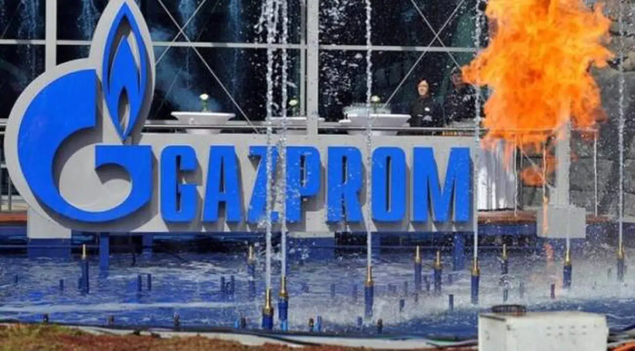 Gazprom Kuzey Akımı'ndaki gaz hacmini düşüreceğini açıkladı