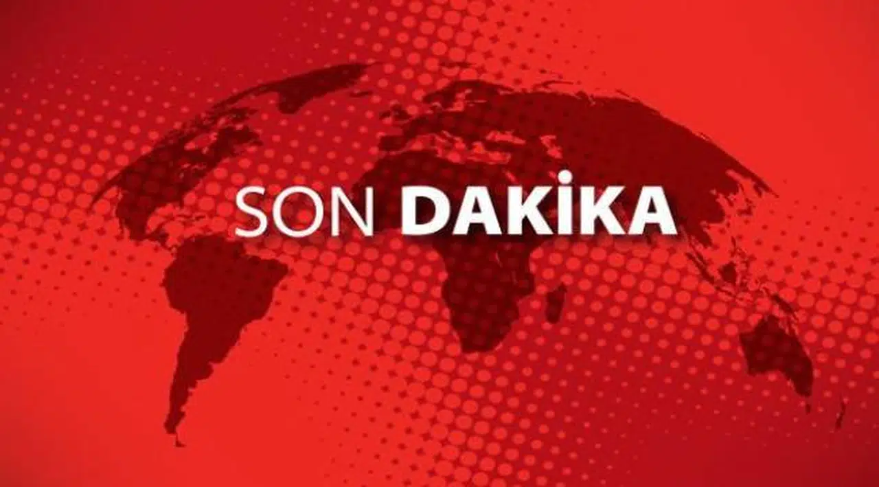 İzmir'de tren ile motosiklet çarpıştı: 1 ağır yaralı