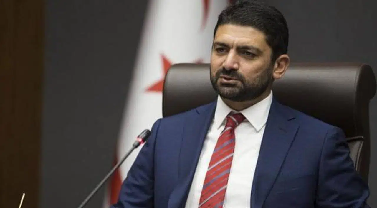 Kuzey Kıbrıs'ta Maliye Bakanı istifa etti