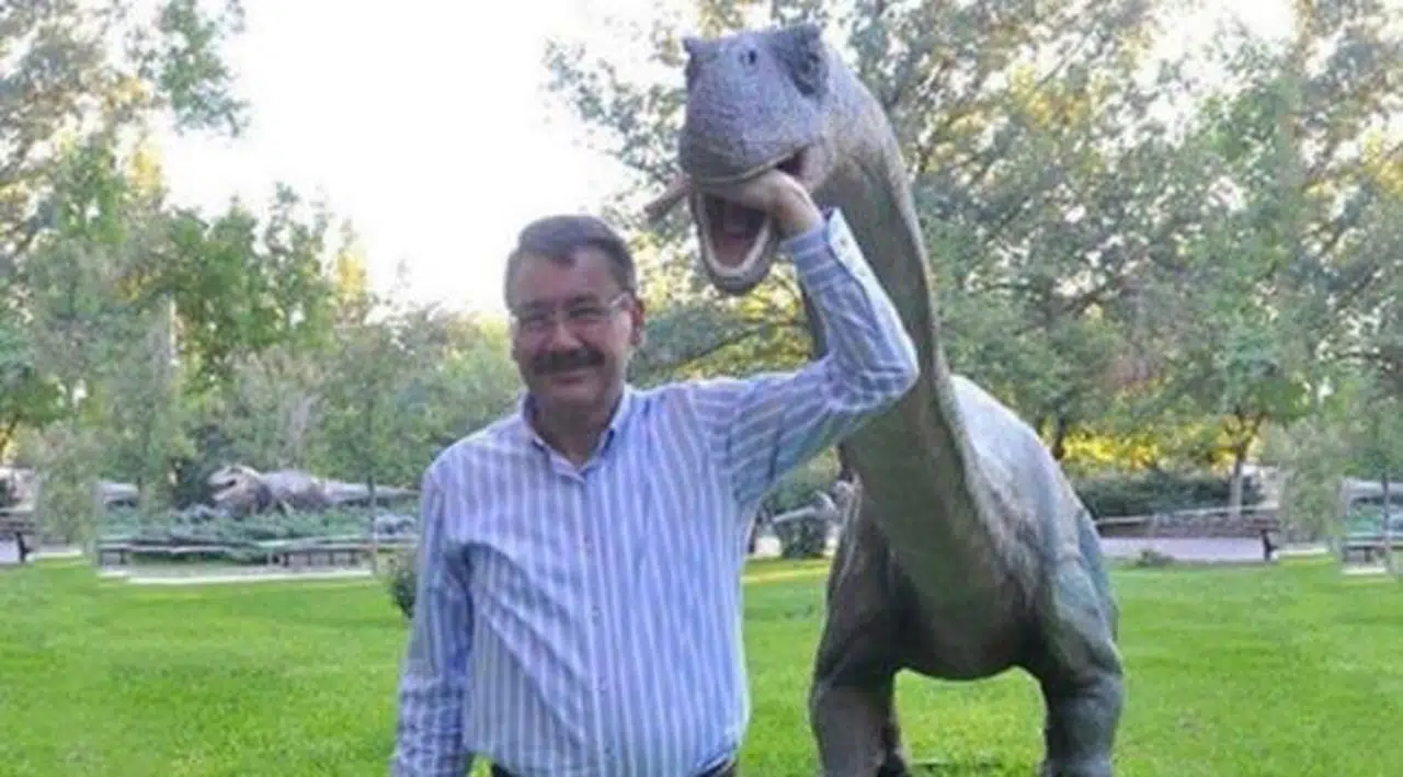 Melih Gökçek'ten Ankapark açıklaması: Gösterdikleri dinozorlar benim değil