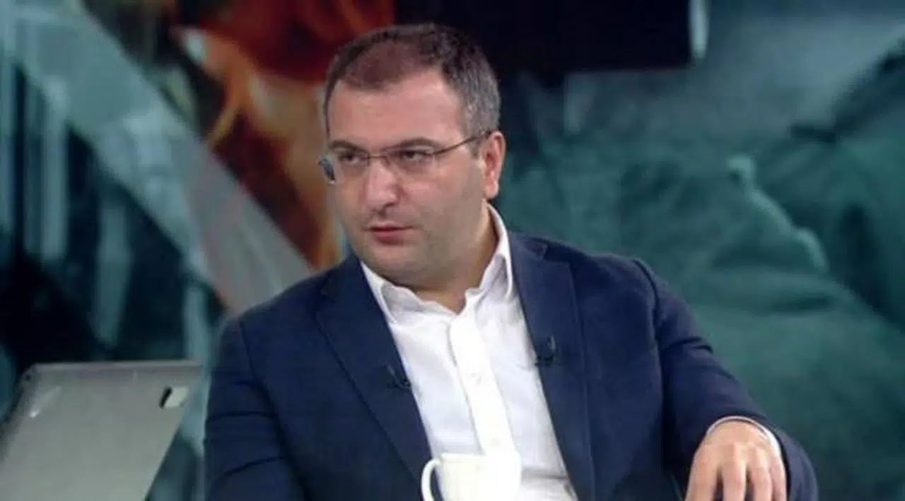 Milletvekillerine 'terörist' diyen Cem Küçük’ün yargılandığı davada karar çıktı