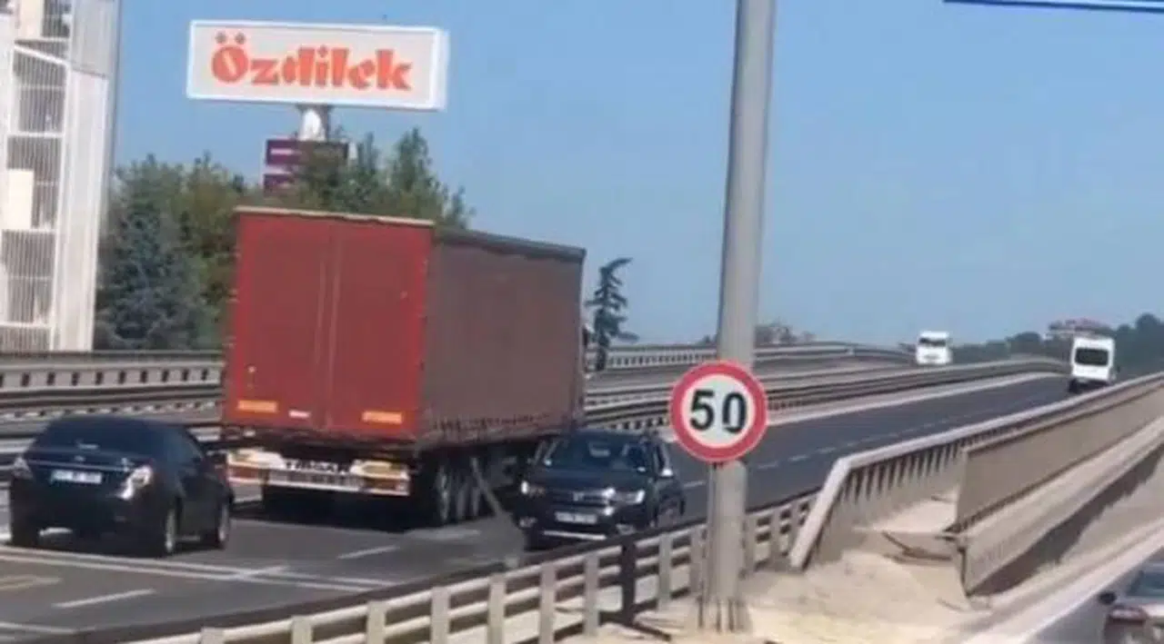 Trafikte geri geri 12 kilometre gitti, para cezası kesildi