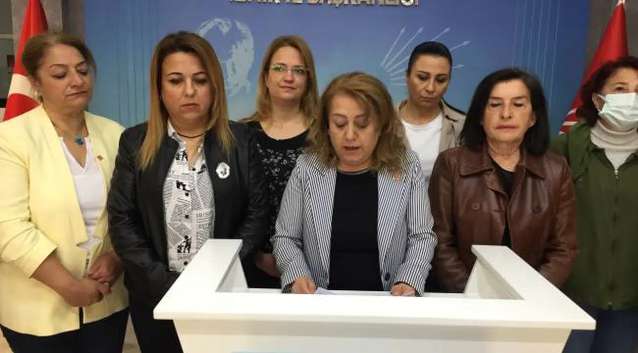 YAŞAMHAK Projesi İçin Chp’li Kadınlardan Ortak Basın Açıklaması